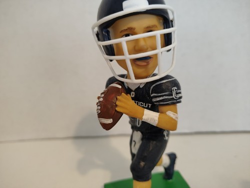 Dan Orlovsky UCONN Fußball Wackelkopf mit Box - 7" Wackelkopf - Brandneu - Bild 7 von 7