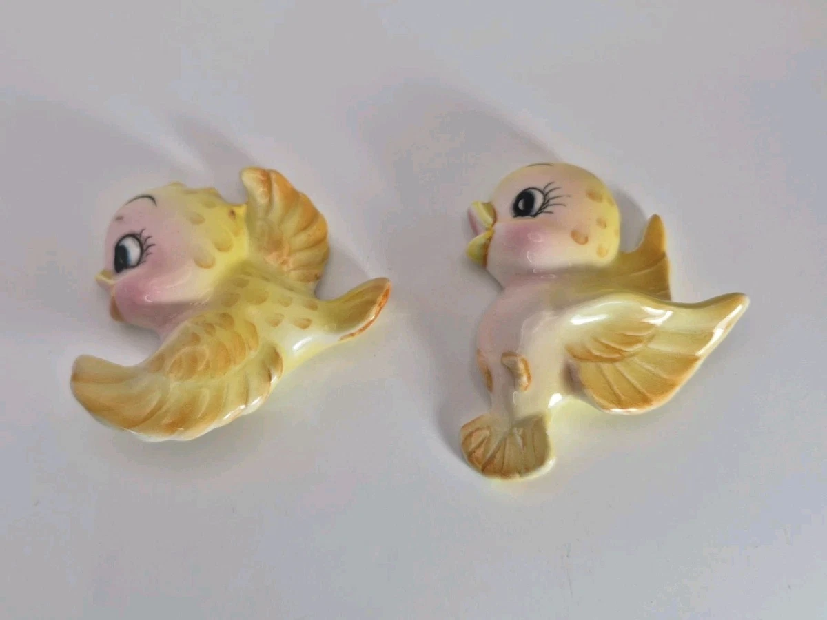 Yellow Ceramic Collectible 1950-1959 Time Period Manufactured