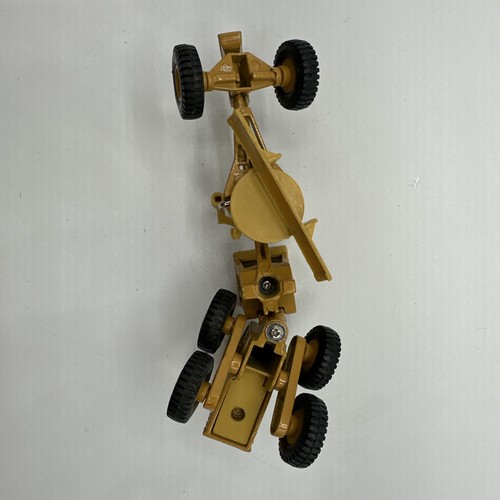 ERTL Diecast Caterpillar CAT 12G Motor Grader Scraper Articulated 1/64 - Picture 4 of 4