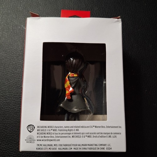 Hallmark Christmas Ornament Wizarding World Harry Potter Flying Broom Figure NIB - Picture 2 of 4