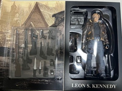 Hot Toys Leon S Kennedy Resident Evil 1/6 Figure PS5 Version Used From Japan