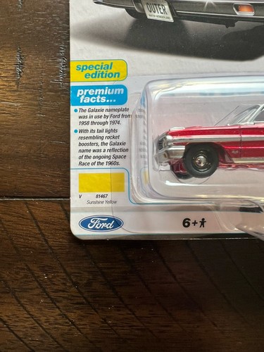 2024 AUTO WORLD ULTRA RED 1964 FORD GALAXIE 500 XL *CHASE* - Picture 2 of 4