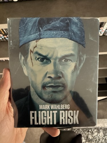 Flight Risk und Universal Soldier 4k Steelbooks