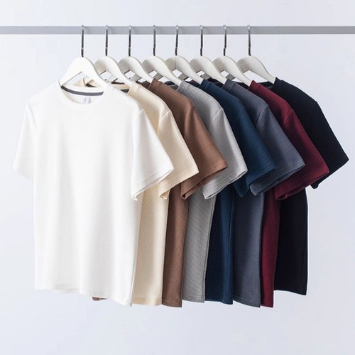 Waffle Patterned Pullover Tee for Men in Stylish Design and Comfort Fit - Picture 4 of 16