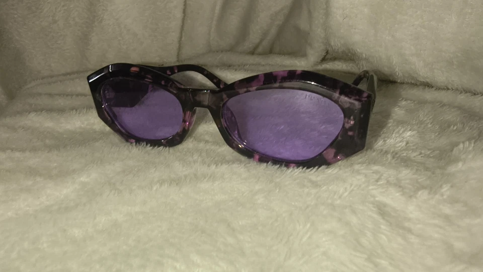 PRADA Cateye Sunglasses Purple - Image 2 of 4