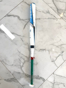 Softbol De Lanzamiento Rápido Easton Mako Torq