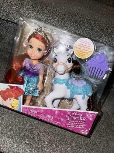 Brand New 2019 Jakks Pacific Disney Princess Petite Ariel & White Pony Doll - Bild 6 von 9