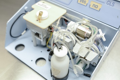 Analox Instruments GL5 Alcohol Analyzer - Picture 6 of 9
