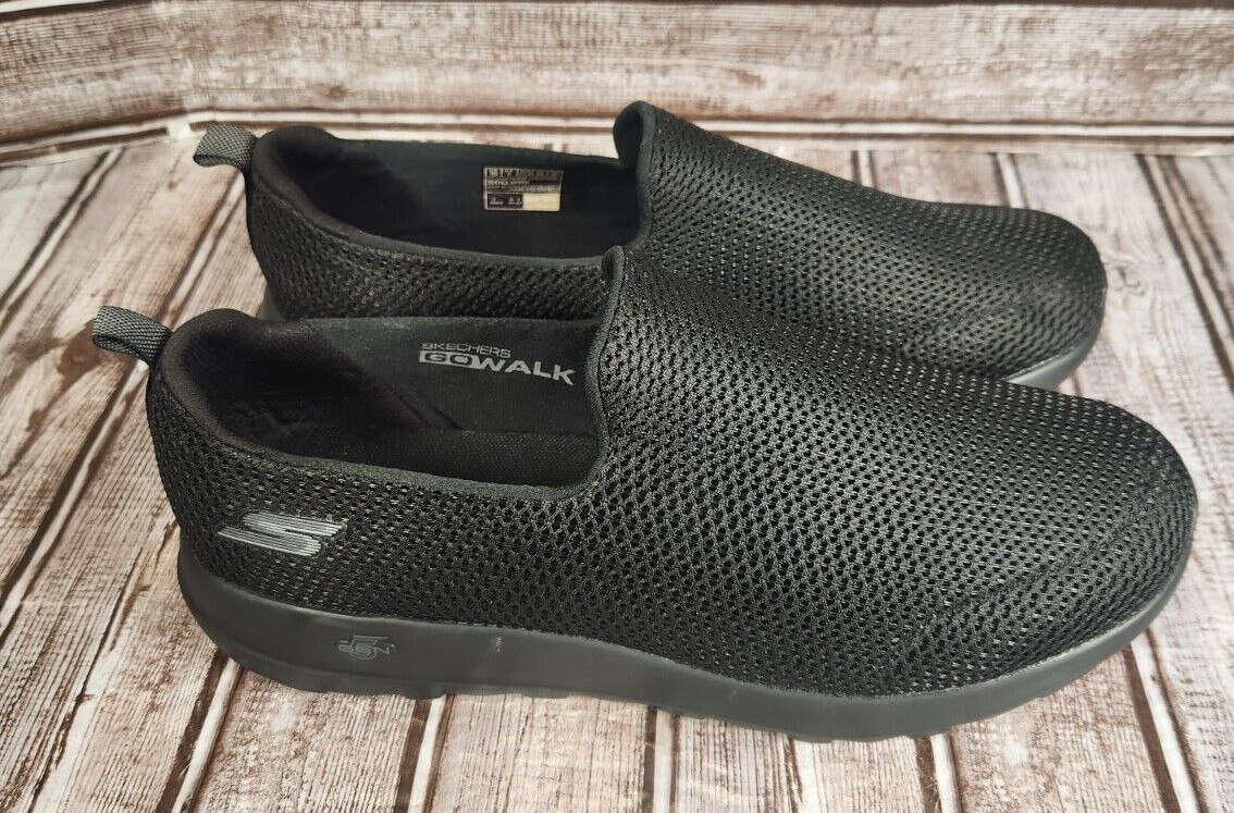 skechers go walk goga max