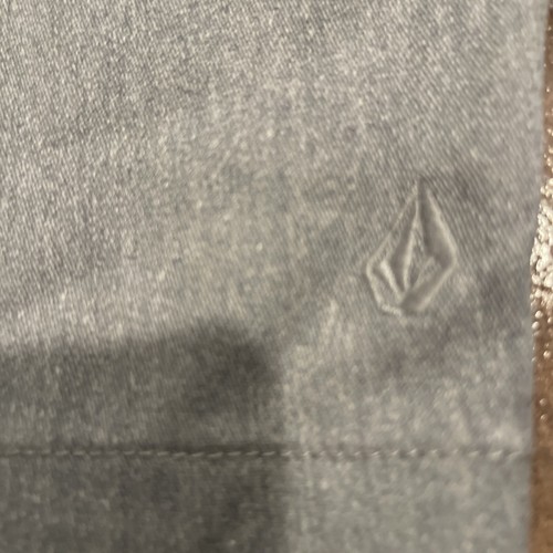 Pantaloncini chino Volcom Vmonty grigi 4 tasche uomo 28 zip bottoni casual elasticizzati nuovi con etichette - Foto 9 di 9