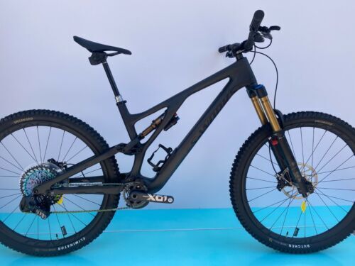 Specialized S-Works Enduro S-5, 170mm Travel, Full Carbon Specialized S-Works Enduro S-5, 170mm Travel, Full Carbon