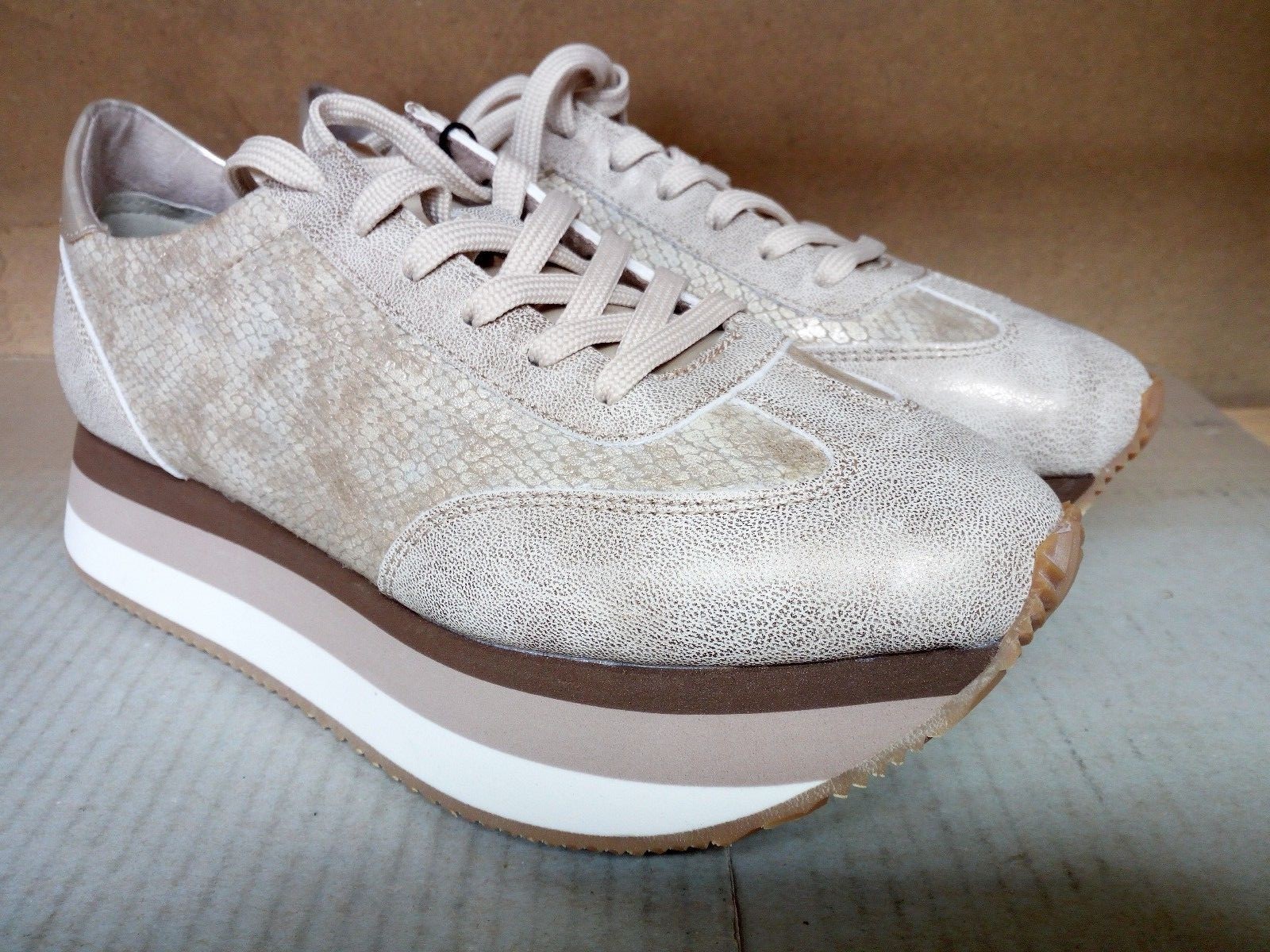 TAMARIS | Damen | Sneaker | braun-nude-weiss | super-leicht | EU 38 TAMARIS | Damen | Sneaker | braun-nude-weiss | super-leicht | EU 38