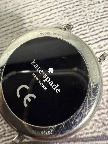 Kate Spade Digital Smart Watch DW5K1 - AS IS FOR PARTS/REPAIR UNTESTED - Photo 4 sur 6
