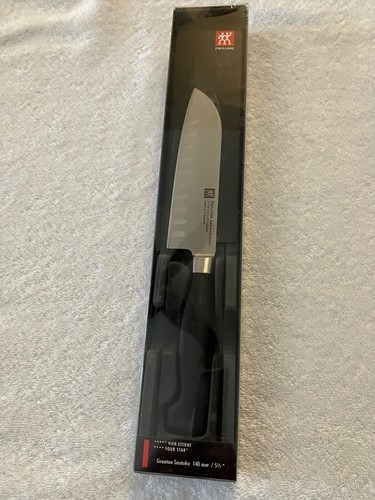 Zwilling Vier Sterne Vier Sterne Granton Santoku 5 1/2" 31119-140. NEU