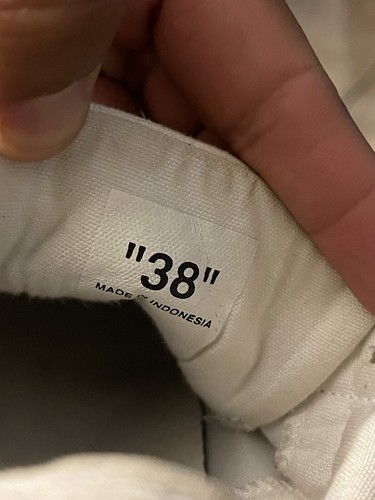 White Black Off White Vulcan Low Sneakers Used Women Size 38 us 5 - Picture 6 of 6