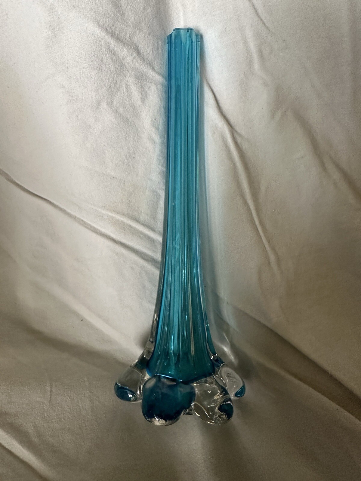 Picture 1 of 4