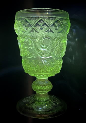 Antik 1800er Baccarat Arabesque Uran Grün Glas 3 Stück LEUCHTET TOP - Bild 4 von 12