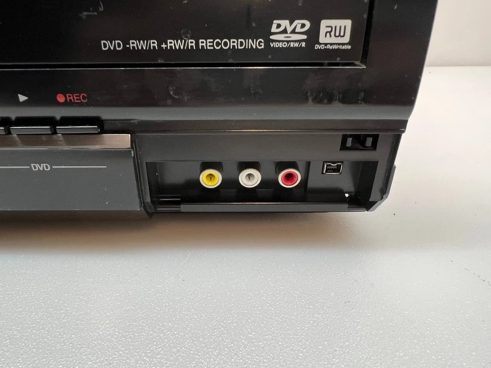 Toshiba DVR660 D-VR660KU DVD Grabadora VCR Reacondicionada 1 Año Garantía Foto 2 de 4