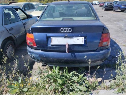 Quadro Strumenti per AUDI A4 BERLINA (B5) 1.8 1994 1493598 - Foto 8 di 10