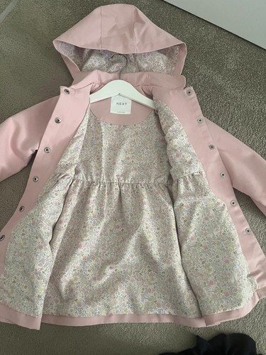 Girls NEXT A Line Corsage Hooded Stud Close Jacket With Pockets age 3-4 years - Picture 2 of 7