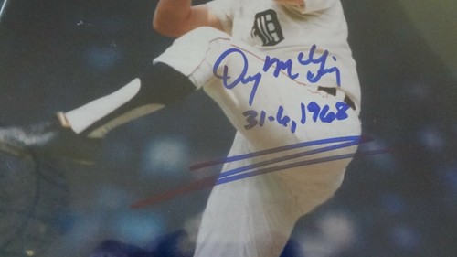 DETROIT TIGERS DENNY Mc LAIN  AUTOGRAPHED 8 X 10  PHOTOGRAPH  - Picture 2 of 2