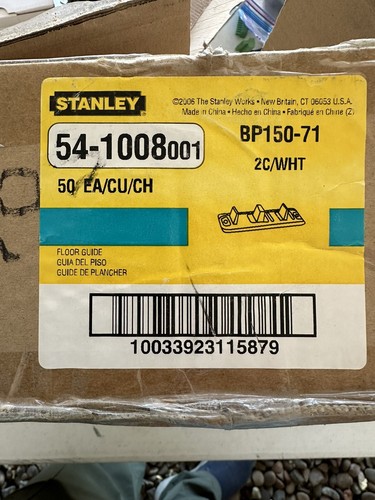 Caja de 50 herrajes STANLEY guía de puerta corredera ajustable 54-1008 BP150-71 2C/WHT - Imagen 1 de 6