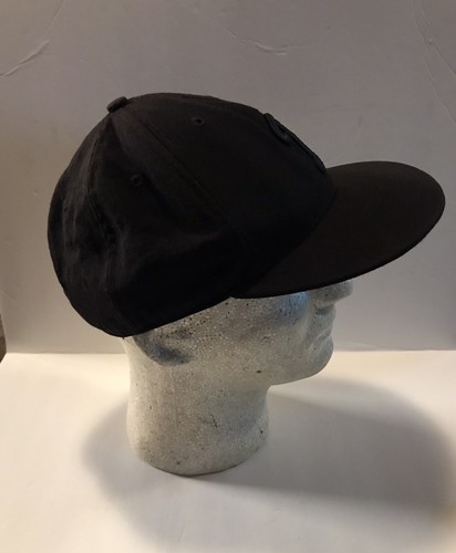 Pittsburgh Pirates Hat Fitted 7 1/2 Blackout New Era MLB - Picture 3 of 6