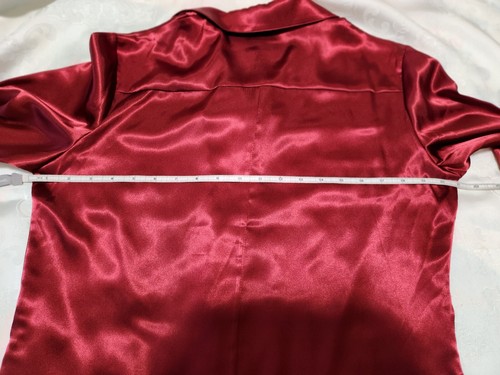 Beautiful "Silky Splendor Anna Lee" Chico's Blouse Size 1 (M)! NWT **WOW*** - Picture 11 of 11