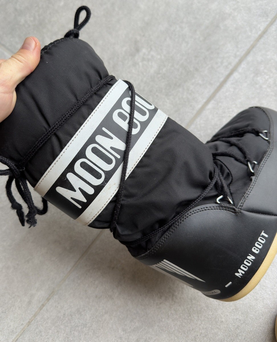 Moon Boot Hight Womens Ski Nylon Icon Boots Black Size 35/38 Moon Boot Hight Womens Ski Nylon Icon Boots Black Size 35/38