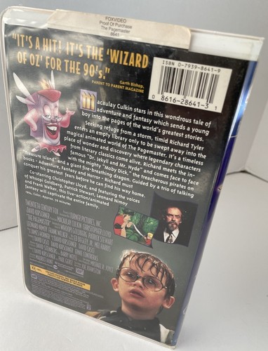 The Pagemaster VHS Tape 1995 Clamshell Macaulay Culkin & Christopher Lloyd - Picture 2 of 5