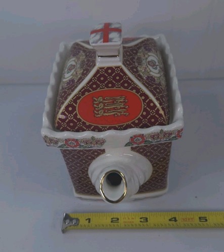 Sadler Windsor Castle England Porcelain Teapot Vintage 1980s Excellent - Picture 15 of 15
