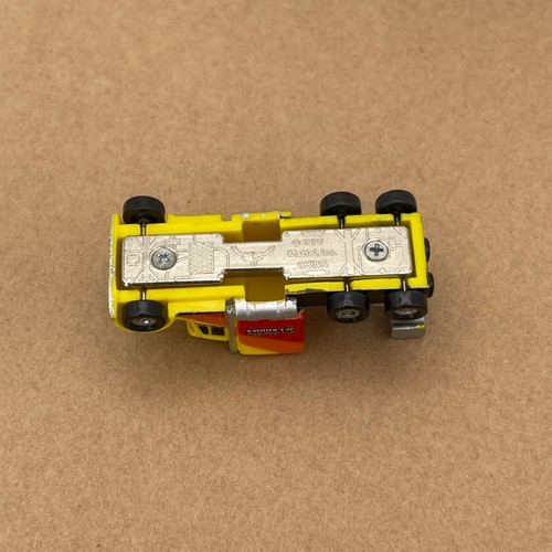 Micro Machines Hot wheels planet micro Semi Truck Lorry Kenworth Yellow 1997 #: - Picture 3 of 3