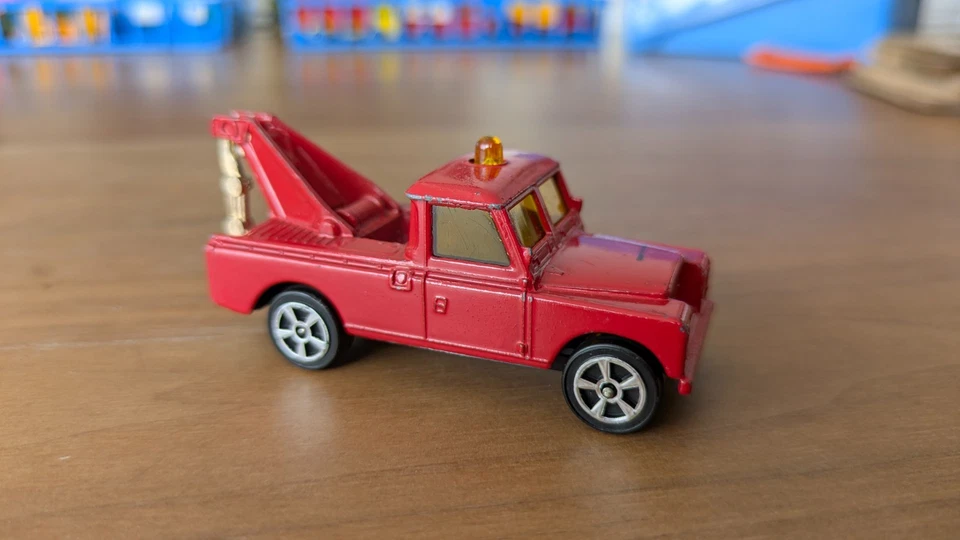 CORGI JUNIORS Land Rover Wrecker Tow Truck Red Diecast USED Good Condition - Image 2 of 4