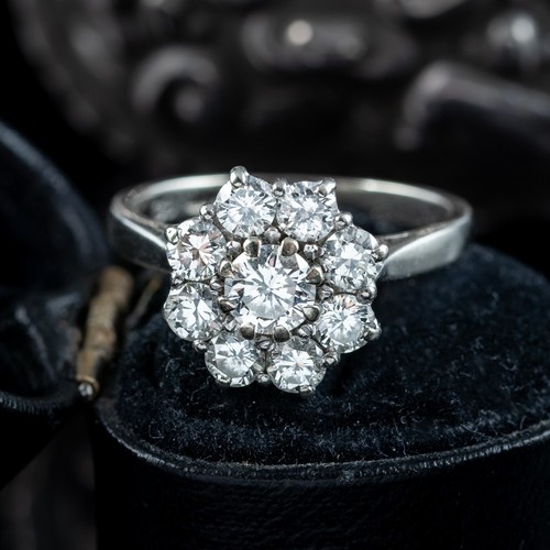 Vintage Diamond Daisy Cluster Ring 1.7ct Total - Picture 7 of 9