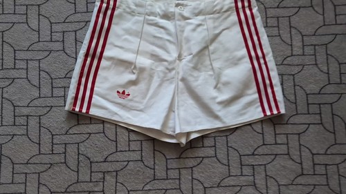 ● RARE VINTAGE 1970'S MADE IN FRANCE ADIDAS SHORTS SIZE MEN'S ADULT L ● - Video 1 of 1