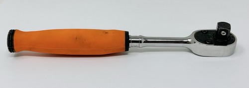 Snap-On FHCL72 - 3/8" Dr. Compact Head Ratchet - Picture 3 of 9