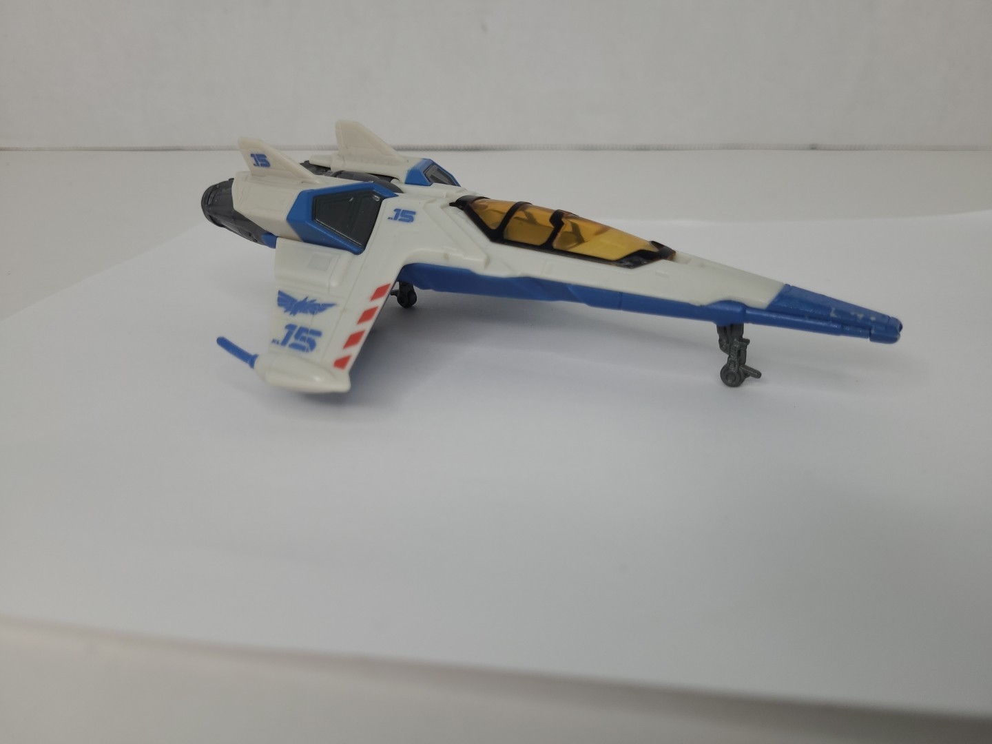 Foto 3 di 9