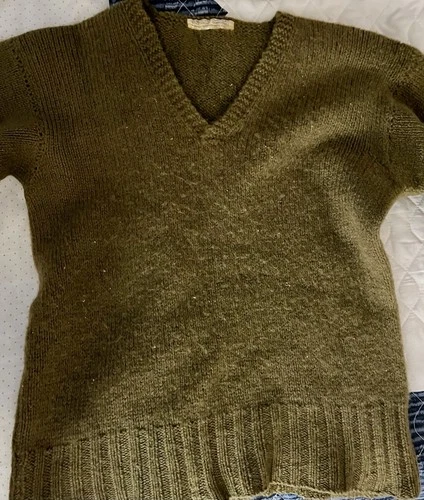 Vintage WWII 1940s US Military Wool Sweater V-Neck Christian Science War Relief
