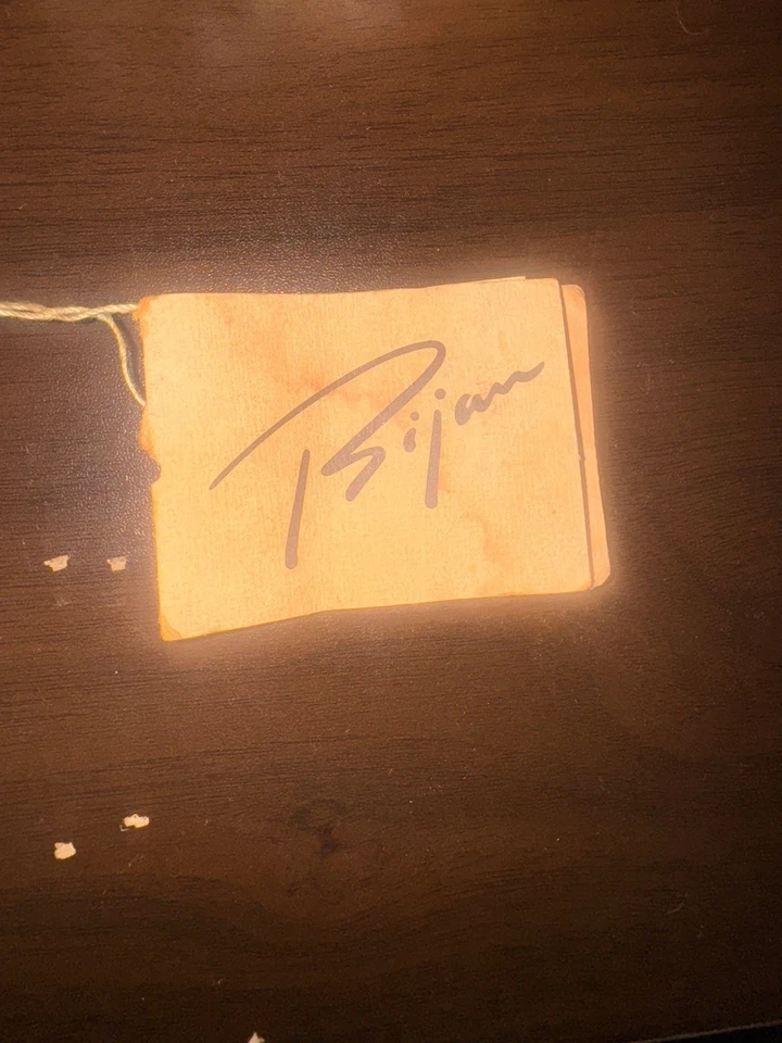 Biografía de Bijan J Bijan Niño con Globos Estatua Escultura Foto 2 de 4