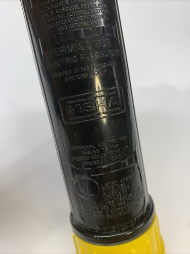 Fulton Military Flashlight Fulton MX-992/U black & yellow - Tested Works! - Picture 5 of 12