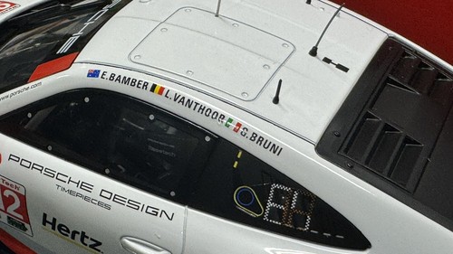 1/18 Scale IXO 911 RSR 991 2017 24h Daytona #912 Bamber, Bruni, Vanthoor - Picture 4 of 8