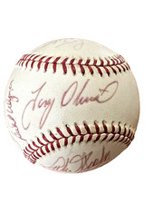 SIGNED BASEBALL HARMON KILLEBREW & TONY OLIVA + ( SENATORS TWINS )