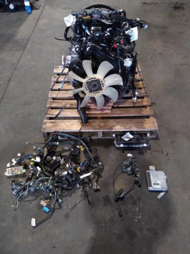 TOYOTA LANDCRUISER ENGINE 78/79 SERIES, DIESEL, 4.2, TURBO, 1HD-FTE, 11/99-12/06 - Picture 2 of 10
