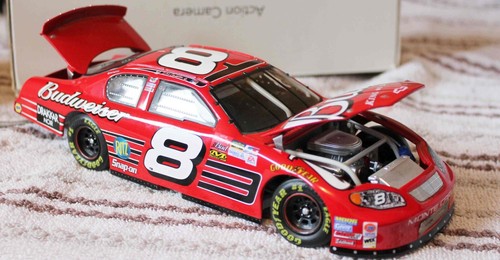 DALE EARNHARDT JR #8 BUDWEISER 2003 CHEVROLET MONTE CARLO - Picture 5 of 9