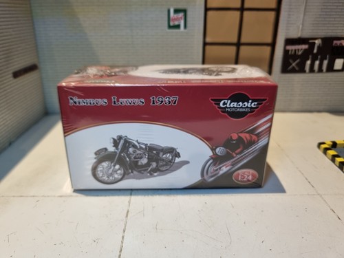 Nimbus Luxus 1937 Green Motorbike Classic Atlas IXO 1:24 Diecast Scale Model - Picture 8 of 8