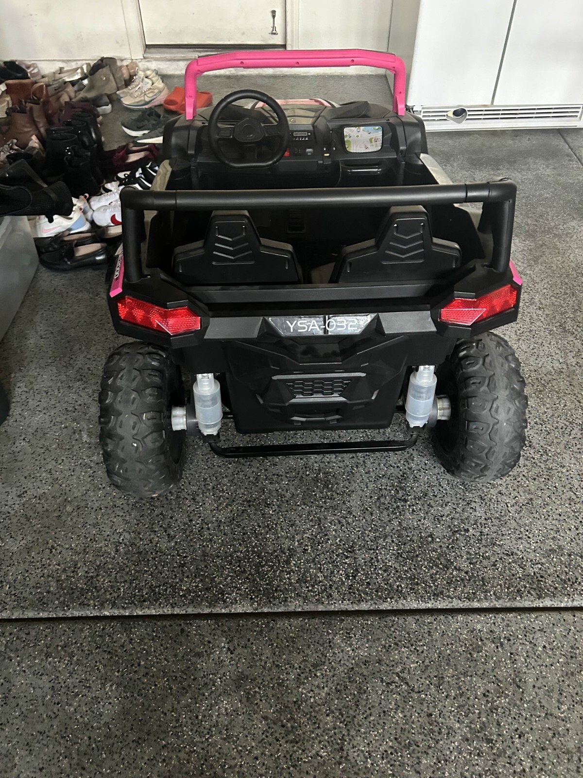 Picture 3 of 5