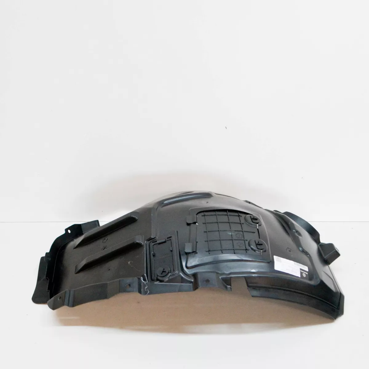 MB E C238 Front Left Wheel Housing Liner Front Part A2386901303 