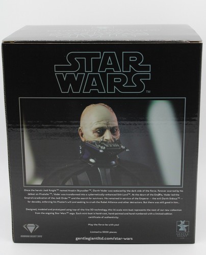 Darth Vader Unmasked Mini-Bust - 1:6 Scale - Star Wars - Gentle Giant - Photo 4/4