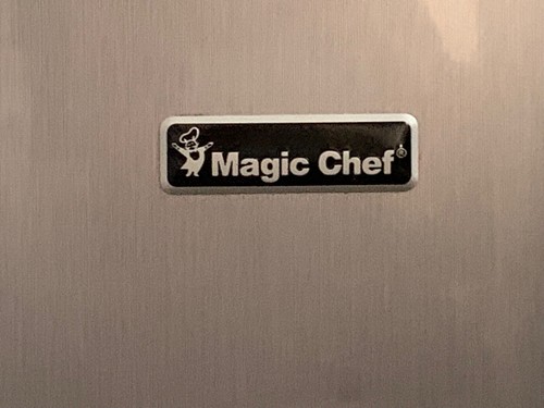 Magic Chef MCBR440S2 4.4 Cubic-ft Refrigerator with Freezer, Crisper, Soda Rack! - Picture 8 of 24