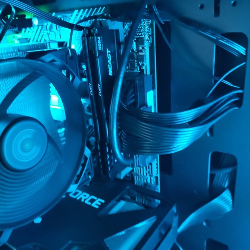Customised Gaming Pc Build - Picture 6 of 10